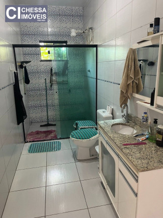 Imagem Casa com 2 Quartos à Venda, 300 m² em Espinheiros - Itajaí
