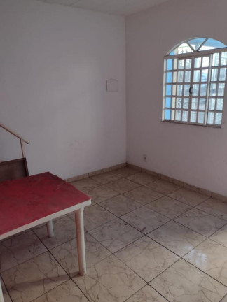 Imagem Imóvel com 2 Quartos para Alugar, 25 m² em Inhoaíba - Rio De Janeiro