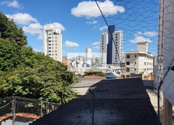 Imagem Casa com 4 Quartos à Venda, 313 m² em Sagrada Família - Belo Horizonte Imagem Casa com 4 Quartos à Venda, 313 m² em Sagrada Família - Belo Horizonte