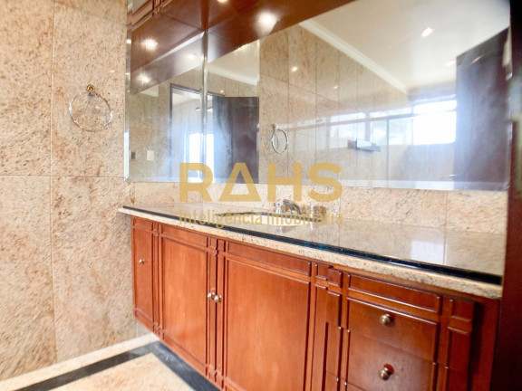 Imagem Apartamento com 4 Quartos à Venda, 361 m² em Anita Garibaldi - Joinville Imagem Apartamento com 4 Quartos à Venda, 361 m² em Anita Garibaldi - Joinville
