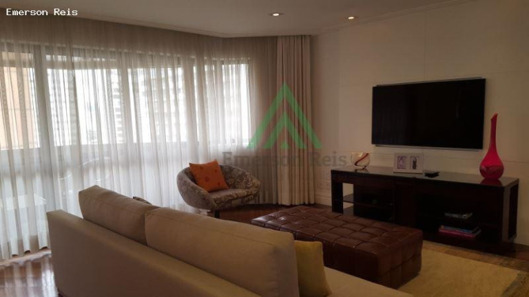 Imagem Casa com 5 Quartos à Venda, 275 m² em Campo Belo - São Paulo Imagem Casa com 5 Quartos à Venda, 275 m² em Campo Belo - São Paulo