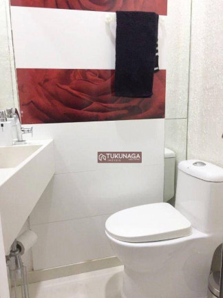 Imagem Casa com 3 Quartos à Venda, 240 m² em Jordanópolis - Arujá Imagem Casa com 3 Quartos à Venda, 240 m² em Jordanópolis - Arujá