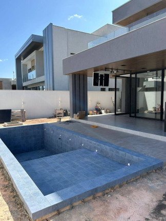 Casa com 4 Quartos à Venda, 467 m² em Jardim Carapina - Serra