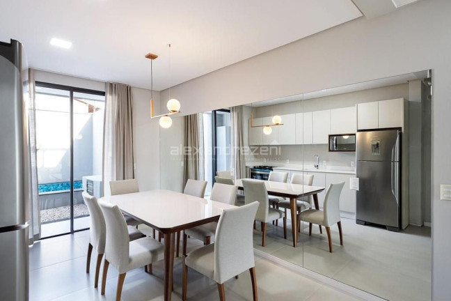 Imagem Sobrado com 3 Quartos à Venda, 150 m² em Canto Grande - Bombinhas Imagem Sobrado com 3 Quartos à Venda, 150 m² em Canto Grande - Bombinhas
