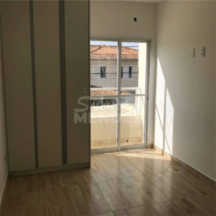 Imagem Casa com 3 Quartos à Venda, em Bairro Da Vossoroca - Sorocaba Imagem Casa com 3 Quartos à Venda, em Bairro Da Vossoroca - Sorocaba
