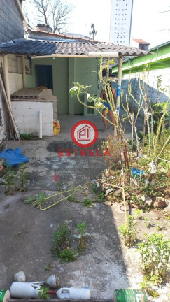 Imagem Casa com 1 Quarto à Venda, 40 m² em Jardim Califórnia - Jacareí Imagem Casa com 1 Quarto à Venda, 40 m² em Jardim Califórnia - Jacareí