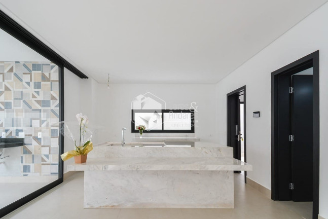 Imagem Casa com 3 Quartos à Venda, 331 m² em Planalto Paulista - São Paulo Imagem Casa com 3 Quartos à Venda, 331 m² em Planalto Paulista - São Paulo
