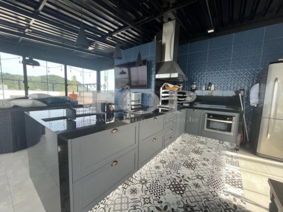 Imagem Cobertura com 2 Quartos à Venda, 300 m² em Tombo - Guarujá