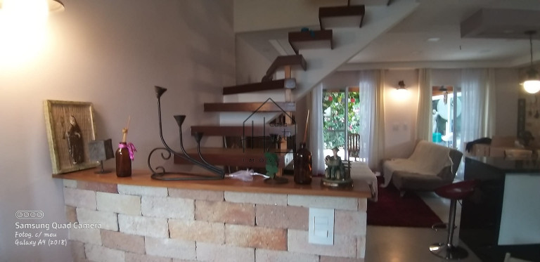 Imagem Casa com 3 Quartos à Venda, 120 m² em Jardim Colibri - Cotia Imagem Casa com 3 Quartos à Venda, 120 m² em Jardim Colibri - Cotia