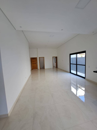 Imagem Casa com 3 Quartos à Venda, 300 m² em São Venâncio - Itupeva Imagem Casa com 3 Quartos à Venda, 300 m² em São Venâncio - Itupeva