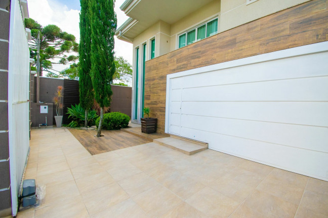 Imagem Casa com 4 Quartos à Venda, 390 m² em Abranches - Curitiba Imagem Casa com 4 Quartos à Venda, 390 m² em Abranches - Curitiba