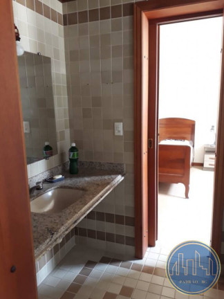 Imagem Apartamento com 4 Quartos para Temporada, 180 m² em Centro - Balneário Camboriú Imagem Apartamento com 4 Quartos para Temporada, 180 m² em Centro - Balneário Camboriú
