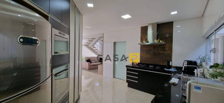 Imagem Casa com 4 Quartos à Venda, 300 m² em Jardim Terramérica Ii - Americana Imagem Casa com 4 Quartos à Venda, 300 m² em Jardim Terramérica Ii - Americana