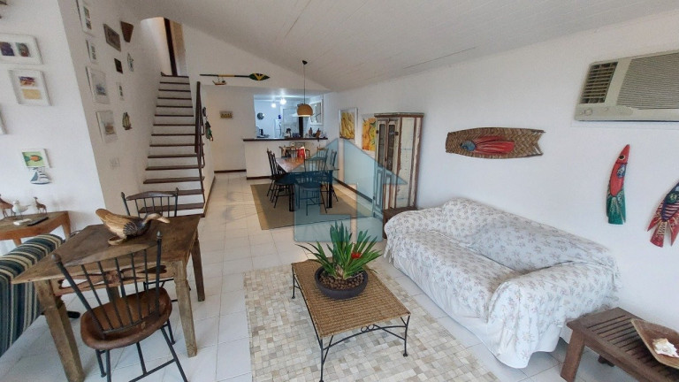 Imagem Casa com 5 Quartos para Alugar,  em Marinas - Angra Dos Reis