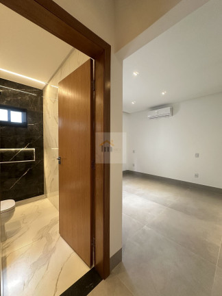 Imagem Casa com 3 Quartos à Venda, 198 m² em Setor Garavelo - Aparecida De Goiânia Imagem Casa com 3 Quartos à Venda, 198 m² em Setor Garavelo - Aparecida De Goiânia