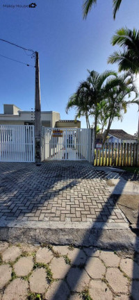 Imagem Casa com 2 Quartos à Venda,  em Bal. Nereidas - Guaratuba