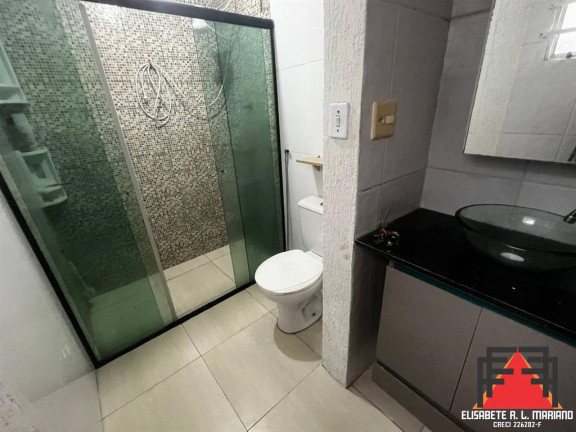 Imagem Casa com 3 Quartos à Venda, 184 m² em Vila Guilhermina - Praia Grande