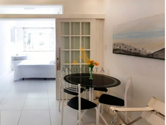 Imagem Apartamento com 1 Quarto à Venda, 42 m² em Copacabana - Rio De Janeiro Imagem Apartamento com 1 Quarto à Venda, 42 m² em Copacabana - Rio De Janeiro