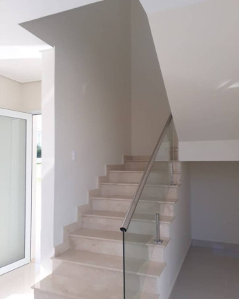 Imagem Casa com 4 Quartos à Venda, 345 m² em Alphaville - Santana De Parnaíba Imagem Casa com 4 Quartos à Venda, 345 m² em Alphaville - Santana De Parnaíba