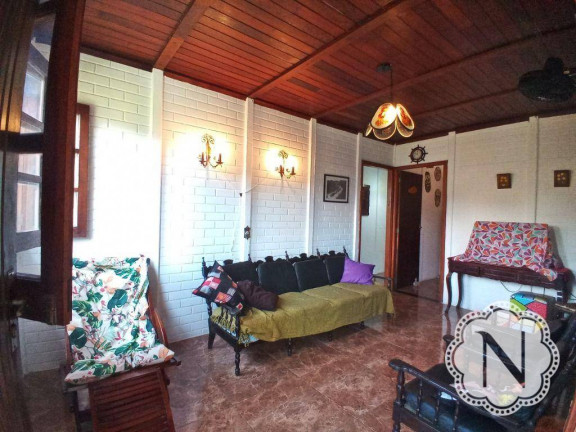 Imagem Casa com 3 Quartos à Venda, 127 m² em Centro - Itanhaém Imagem Casa com 3 Quartos à Venda, 127 m² em Centro - Itanhaém