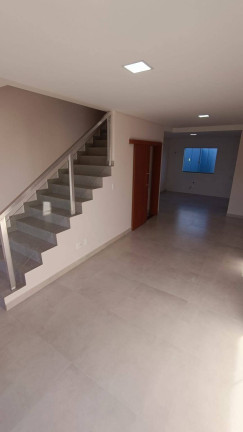 Imagem Sobrado com 3 Quartos à Venda, 100 m² em Floresta - Cascavel