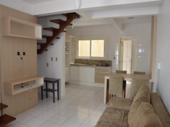 Imagem Casa de Condomínio com 2 Quartos à Venda, 76 m² em Centro - Santo Antônio Da Patrulha