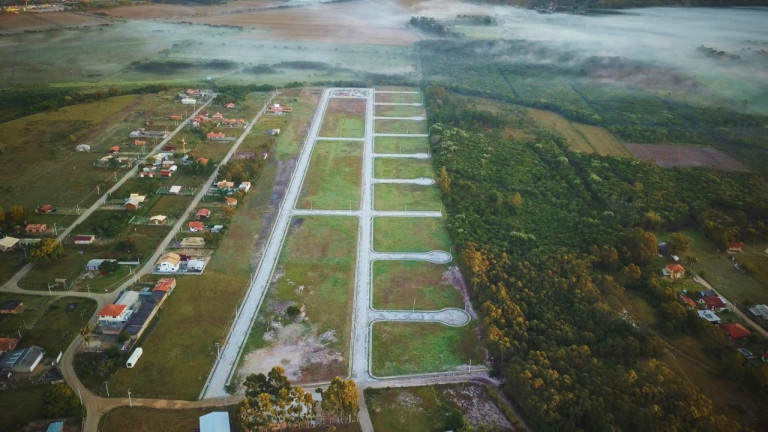 Imagem Terreno à Venda, 747 m² em Campo Duna - Garopaba Imagem Terreno à Venda, 747 m² em Campo Duna - Garopaba