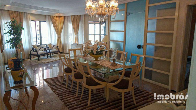 Imagem Apartamento com 4 Quartos à Venda, 213 m² em Meireles - Fortaleza Imagem Apartamento com 4 Quartos à Venda, 213 m² em Meireles - Fortaleza