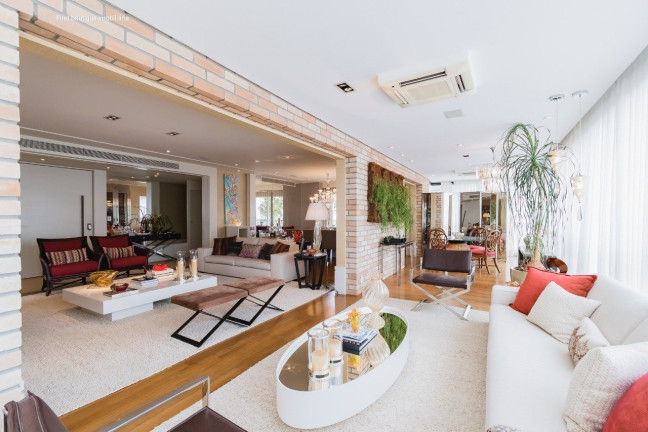 Apartamento com 4 Quartos à Venda,  em Moema Passaros - São Paulo