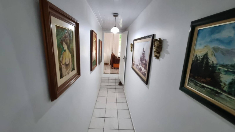 Imagem Casa com 10 Quartos à Venda, 560 m² em Praia Da Costa - Vila Velha Imagem Casa com 10 Quartos à Venda, 560 m² em Praia Da Costa - Vila Velha