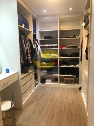 Imagem Casa de Condomínio com 4 Quartos à Venda, 550 m² em Jardim Indaiá - Embu Das Artes Imagem Casa de Condomínio com 4 Quartos à Venda, 550 m² em Jardim Indaiá - Embu Das Artes