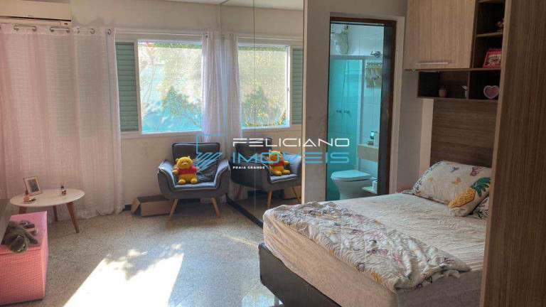 Imagem Casa com 3 Quartos à Venda, 350 m² em Canto Do Forte - Praia Grande