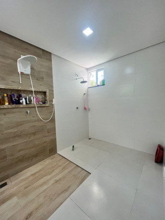 Imagem Casa com 3 Quartos à Venda, 850 m² em Ponta Negra - Manaus Imagem Casa com 3 Quartos à Venda, 850 m² em Ponta Negra - Manaus