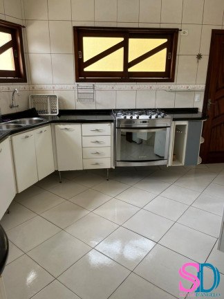 Imagem Sobrado com 6 Quartos à Venda, 375 m² em Centro - Ubatuba
