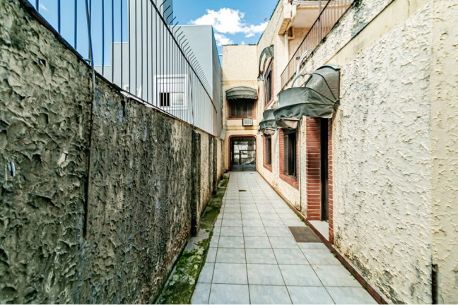 Imagem Casa com 3 Quartos à Venda, 299 m² em Passo Da Areia - Porto Alegre