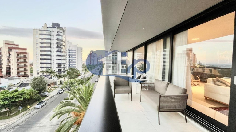 Imagem Apartamento com 4 Quartos à Venda, 215 m² em Predial - Torres Imagem Apartamento com 4 Quartos à Venda, 215 m² em Predial - Torres