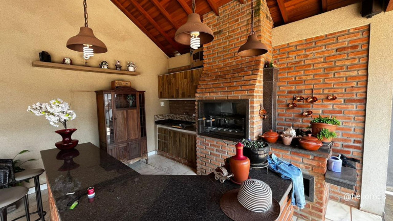 Imagem Casa com 3 Quartos à Venda, 157 m² em Vila Danúbio Azul - Campo Grande Imagem Casa com 3 Quartos à Venda, 157 m² em Vila Danúbio Azul - Campo Grande