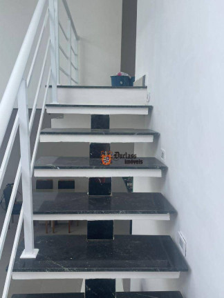Imagem Casa com 4 Quartos à Venda, 232 m² em Estância Balneária Maria Helena Novaes - Peruíbe