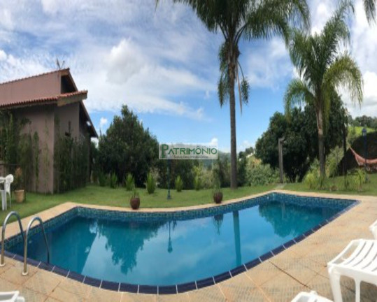 Imagem Imóvel com 5 Quartos à Venda, 360 m² em Jardim Encostas Do Lago - Lindóia Imagem Imóvel com 5 Quartos à Venda, 360 m² em Jardim Encostas Do Lago - Lindóia