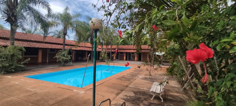 Imagem Chácara com 8 Quartos à Venda, 5.000 m² em Ribeirão Preto Imagem Chácara com 8 Quartos à Venda, 5.000 m² em Ribeirão Preto