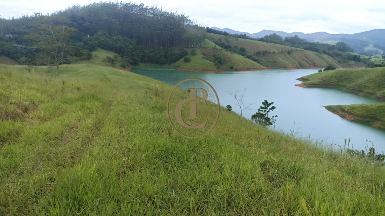 Imagem Chácara com 5 Quartos à Venda, 300 m² em Ribeirão Branco - Paraibuna Imagem Chácara com 5 Quartos à Venda, 300 m² em Ribeirão Branco - Paraibuna