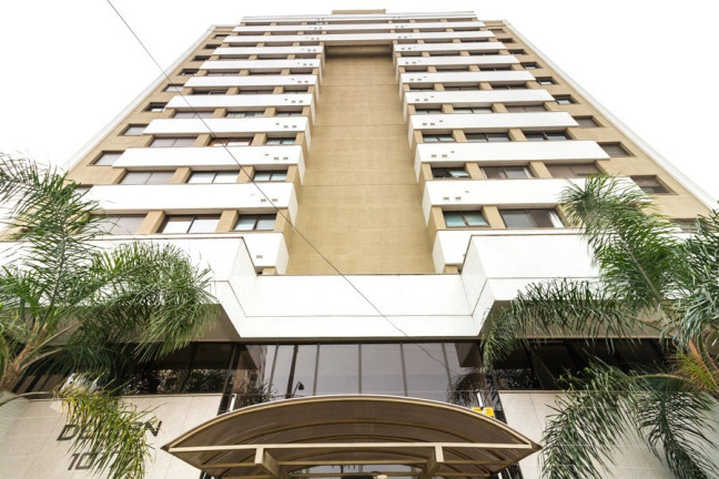 Imagem Apartamento com 2 Quartos à Venda, 70 m² em Menino Deus - Porto Alegre