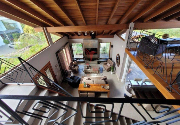 Imagem Casa com 3 Quartos à Venda, 425 m² em Saco Grande - Florianópolis Imagem Casa com 3 Quartos à Venda, 425 m² em Saco Grande - Florianópolis