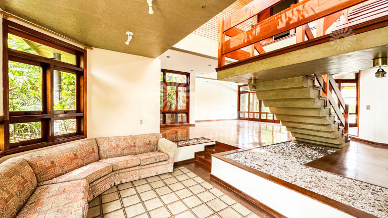 Imagem Casa com 3 Quartos à Venda, 420 m² em Residencial Cinco (alphaville) - Santana De Parnaíba Imagem Casa com 3 Quartos à Venda, 420 m² em Residencial Cinco (alphaville) - Santana De Parnaíba