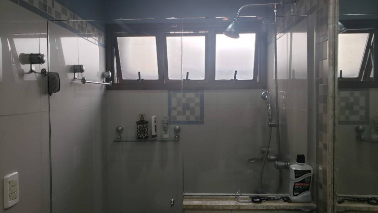 Imagem Casa com 3 Quartos à Venda, 525 m² em Centro - Arapongas Imagem Casa com 3 Quartos à Venda, 525 m² em Centro - Arapongas
