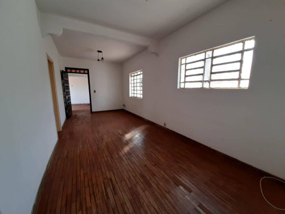 Imagem Casa com 2 Quartos à Venda,  em Parque Vista Alegre - Bauru