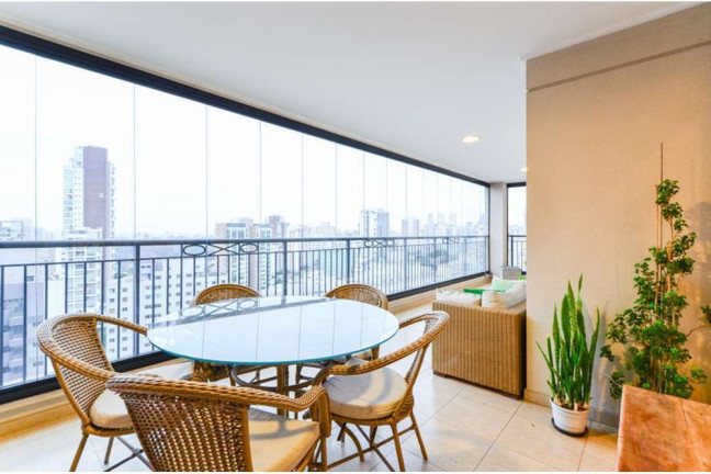 Imagem Imóvel com 4 Quartos à Venda, 184 m² em Paraíso - São Paulo Imagem Imóvel com 4 Quartos à Venda, 184 m² em Paraíso - São Paulo