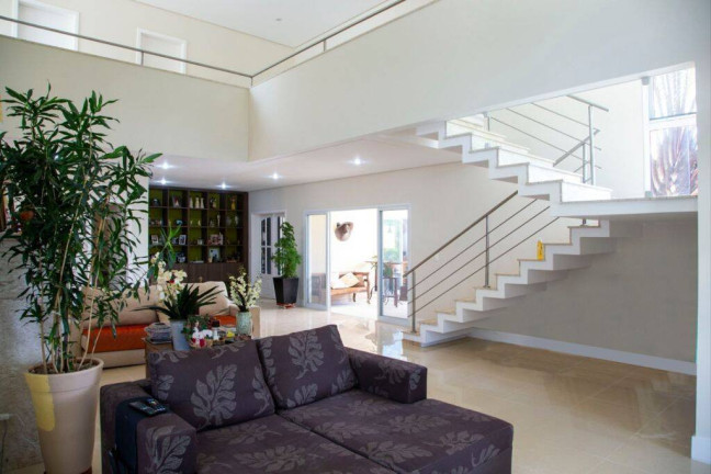Imagem Casa com 5 Quartos à Venda, 547 m² em Alphaville - Santana De Parnaíba Imagem Casa com 5 Quartos à Venda, 547 m² em Alphaville - Santana De Parnaíba