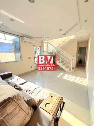 Imagem Casa com 2 Quartos à Venda, 160 m² em Jardim América - Rio De Janeiro Imagem Casa com 2 Quartos à Venda, 160 m² em Jardim América - Rio De Janeiro
