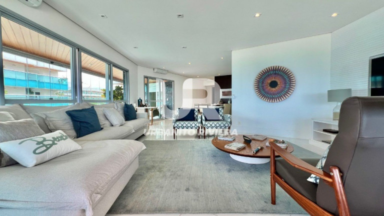 Imagem Imóvel com 4 Quartos à Venda, 252 m² em Riviera | Módulo 02 - Bertioga Imagem Imóvel com 4 Quartos à Venda, 252 m² em Riviera | Módulo 02 - Bertioga